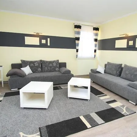 Lejlighed Haus-Sommerlust-Wohnung-3-9636 *